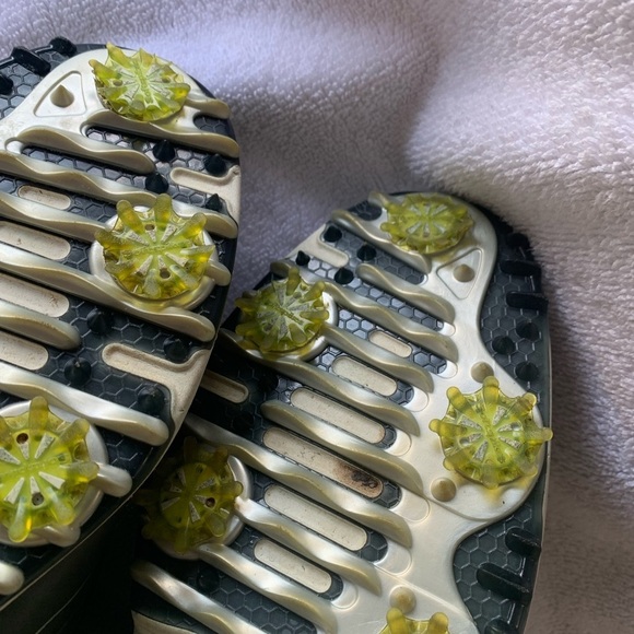 Foot Joy Fury Men’s Golf Shoes Size 9.5 M Gray Green Spikes 51102
Pre Owned - Picture 10 of 13